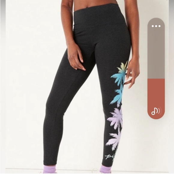 Vs pink shine palm tree cotton leggings, size xl. NWT. - Picture 4 of 12